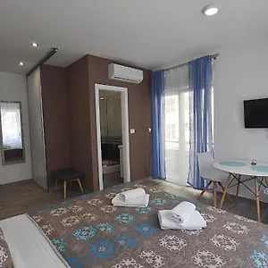 https://roko-borna-free-public-parking.hotelinzadar.com