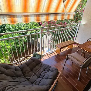 https://apartments-tom-medulin.pula-hotels.org