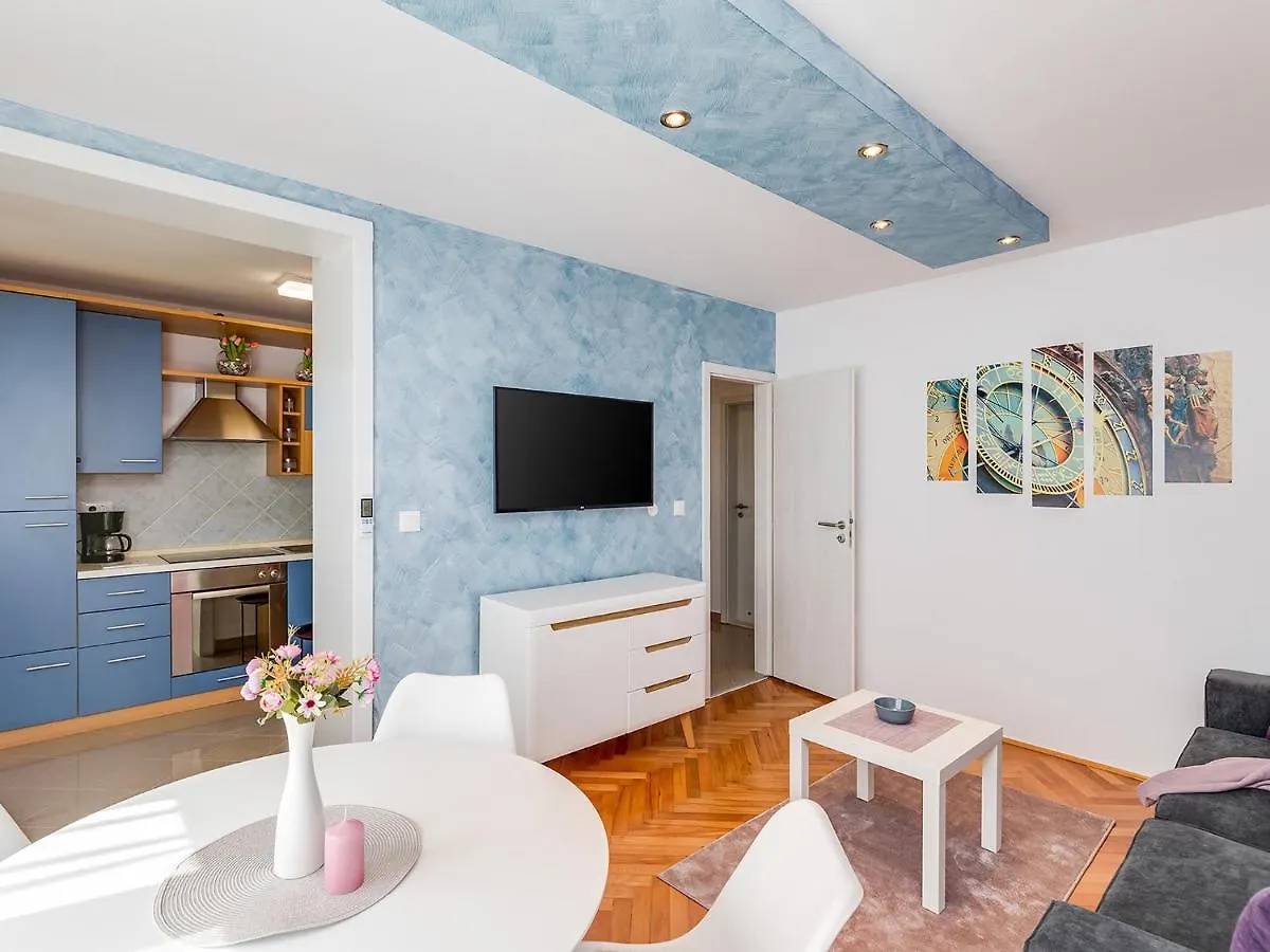 Porec Twins Apartment 0*,  Croazia